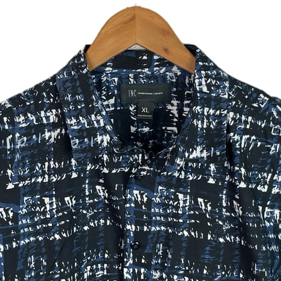 BF1389 Mens INC International Concepts Trendy Casual Button Down Shirt XL - Picture 3 of 6
